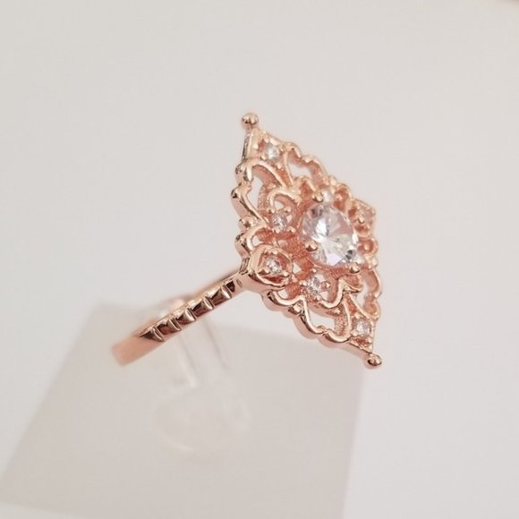 NEW 18K Rose Gold Vintage Diamond Floral Ring - Picture 8 of 9